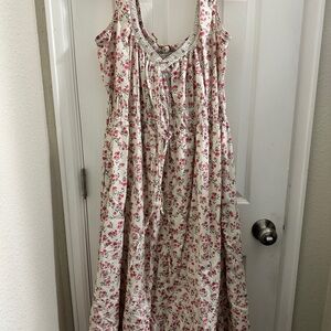 Christy Dawn Farm to Closet 1x